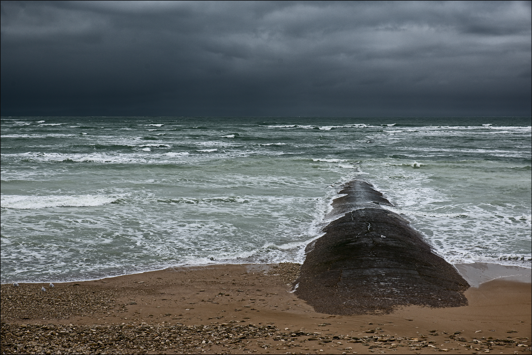 Seaward horizon line